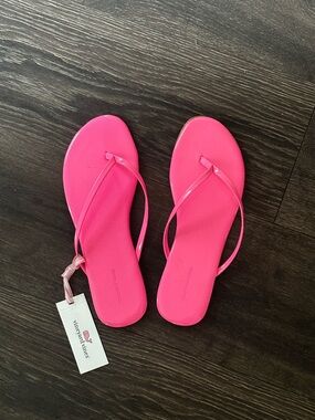 Vineyard Vines Women's Hot Pink Slim Strap Sandals
